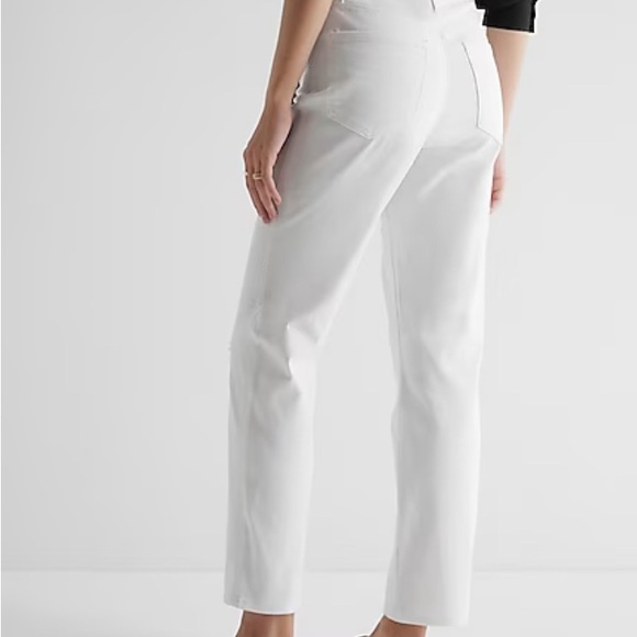 Express Ladies High Waisted White Ripped Straight Ankle Jeans NWT Size 12R - Picture 3 of 6
